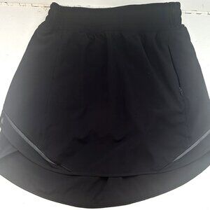 🟡 Lululemon Hotty Hot High Rise Skirt /Skort, size 2
